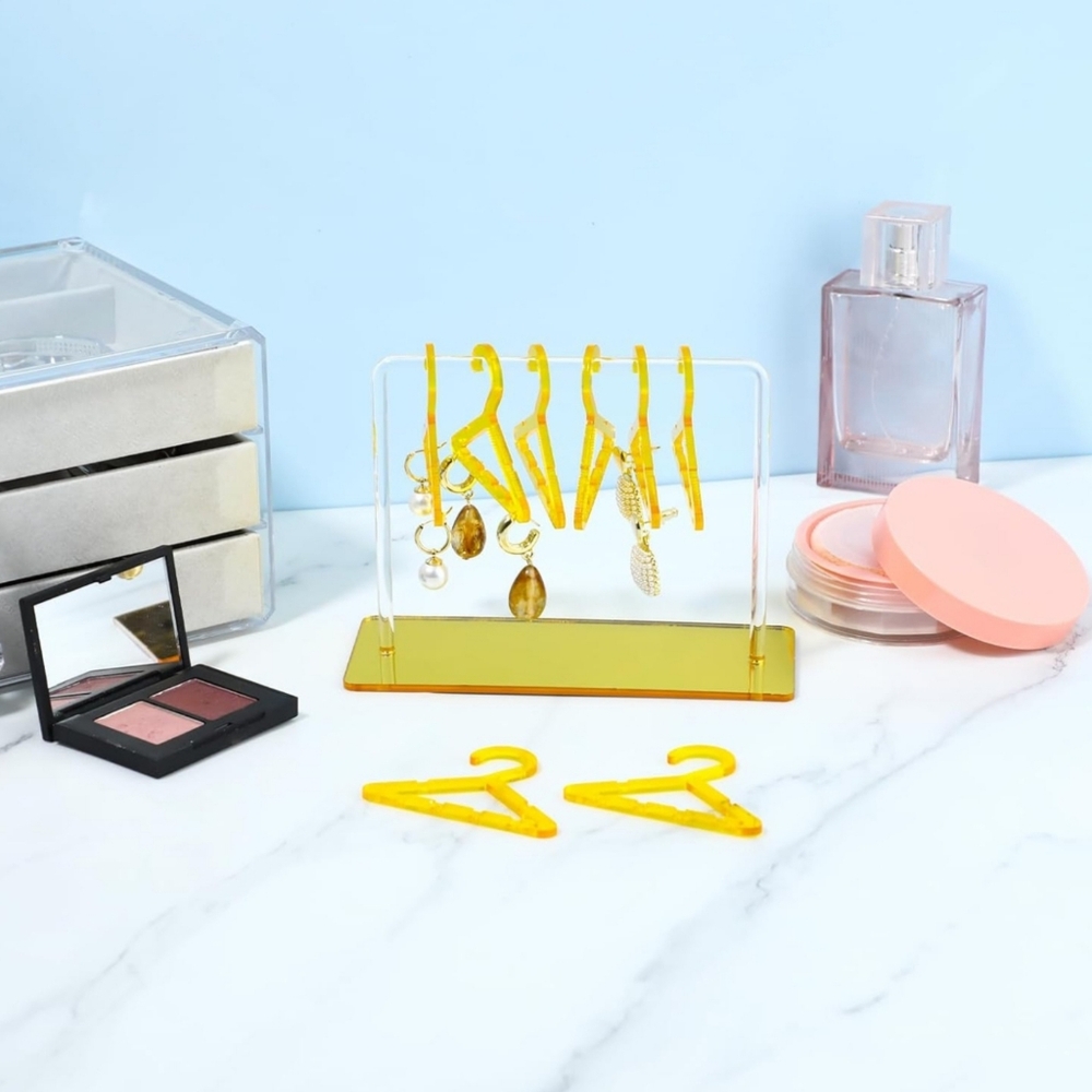 Acrylic Creative Earring Display Stand - New - Golden